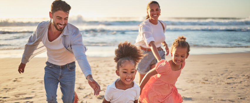 Famille à la plage