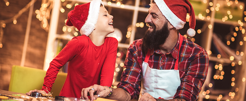 Famille heureuse à Noël